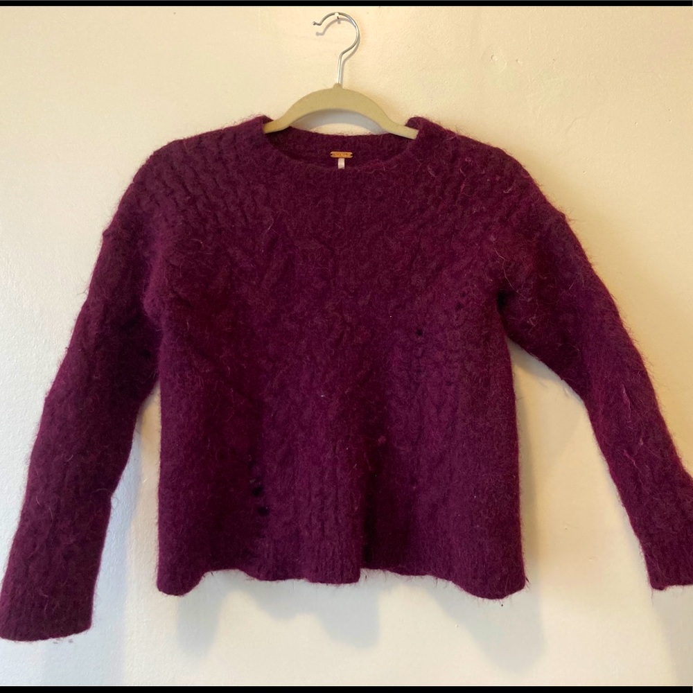 Distressed Free People Sweater - XXS